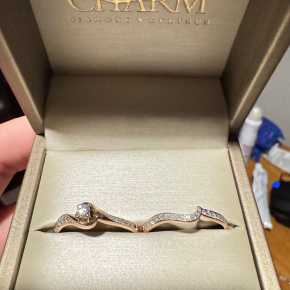 10k rose gold bridal set - Picture 2 of 4